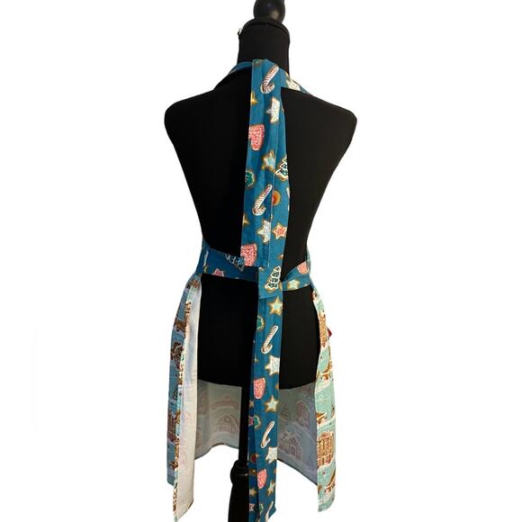 Festive Holiday Apron with Gingerbread and Candy Print - Picture 7 of 9